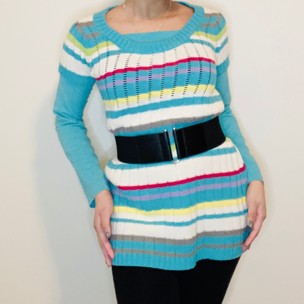 Sweater - Picture 4 of 7